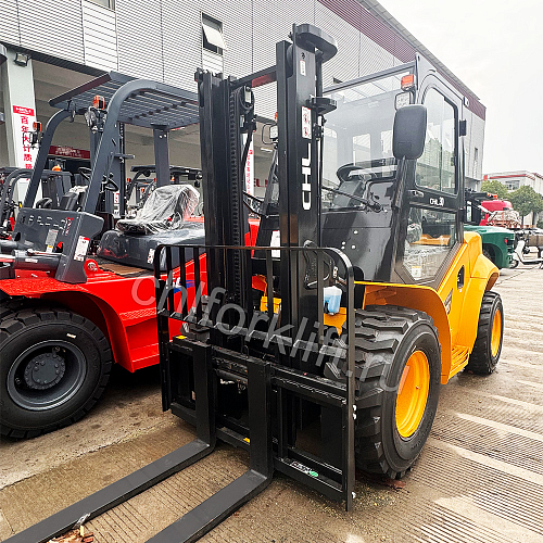 CPCD30-XC5Y2G3 CHL Автопогрузчик Дизельный Внедорожный 3Т 4.5М SS 2WD